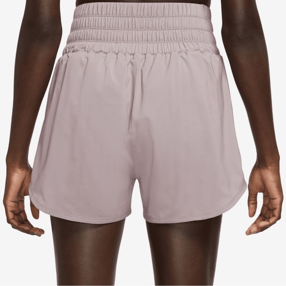 Nike Women's One Dri-FIT Ultra High-Waisted 3" Brief-Lined Shorts - Picture 2 of 8